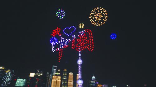 中国无人机表演亟待5G加持 