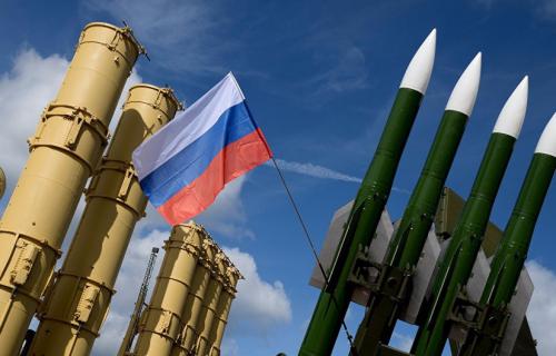 敢来就击落！三架无人机无视警告侵入叙领空，S-300首秀立下大功 