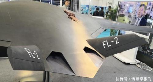 外形像轰炸机，中国飞翼式布局隐身运输无人机曝光，载量6吨