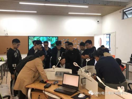 无人机飞控程序及飞行实验的培训