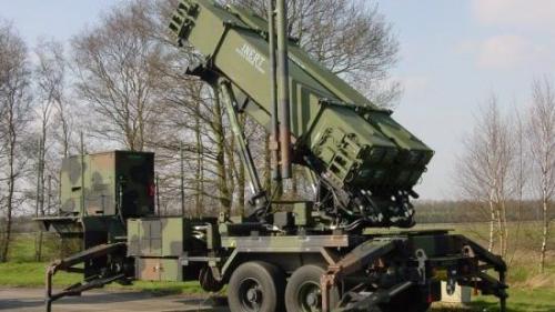 终于追上了，美国造反无人机激光炮已经造出来，不再为技术空白了 