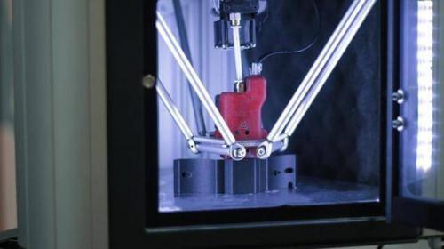 黑科技问世！碳纤维尼龙复合材料加持，3D打印无人机炫爆了