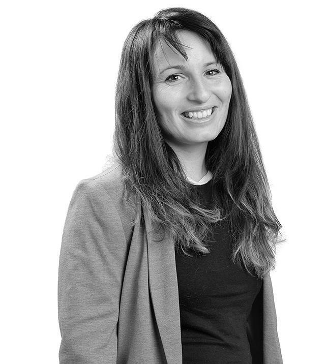 和3D竞争？法国天才建筑师用无人机代替人工来喷涂她的“艺术品”