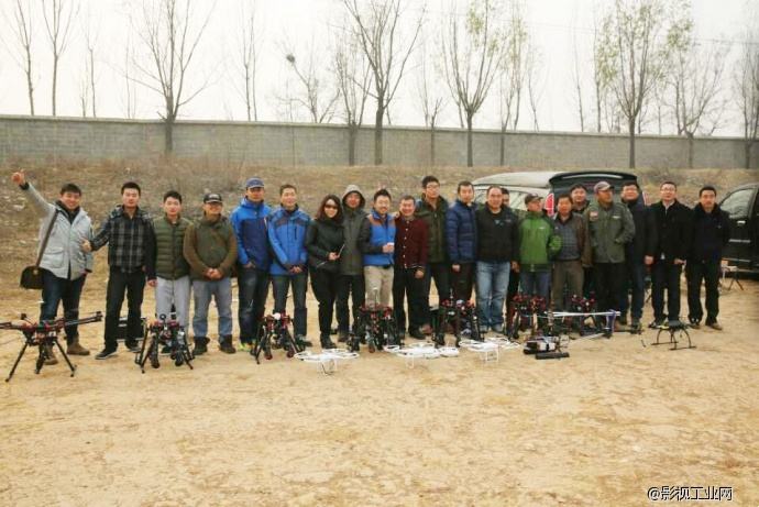 龙江森工林区首期无人机驾驶培训班在黑林学院开班