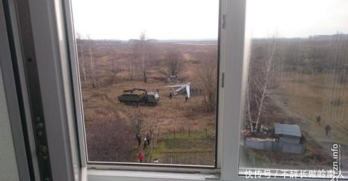 俄罗斯战机千万却造不好无人机，没上战场就坠毁，离彩虹翼龙还远