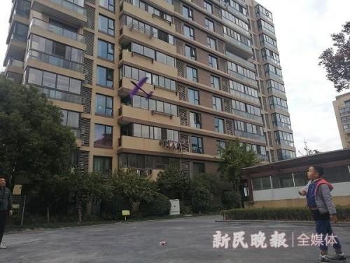 无人机巡视小区 业主担心：我的隐私安全如何保障？