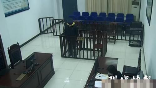 小配件换新机，数码店主诈骗 12 架无人机被判刑