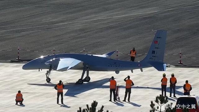 被中国无人机血虐后，这款土耳其怪兽一飞冲天，性能实现全面反超