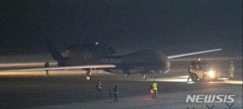 韩国获得首架“全球鹰”无人机 等了8年终于到货