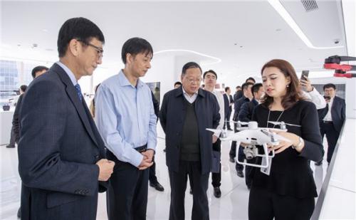 国家石油天然气管网集团来访大疆：共建无人机管网示范点