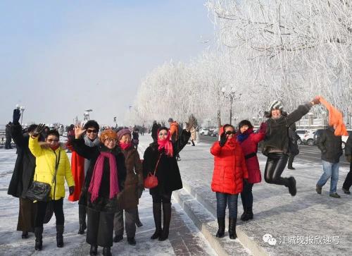 惊艳丨手机相机无人机齐上阵，这是拍啥呢？围观！