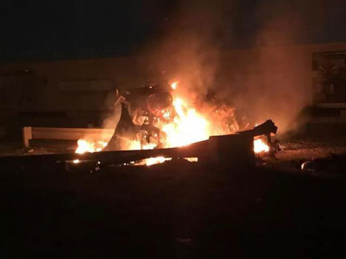 美国无人机发射“地狱火”，巴格达机场遭到打击，伊朗将军丧生 