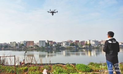 无人机“扫一扫” 水质“门儿清”