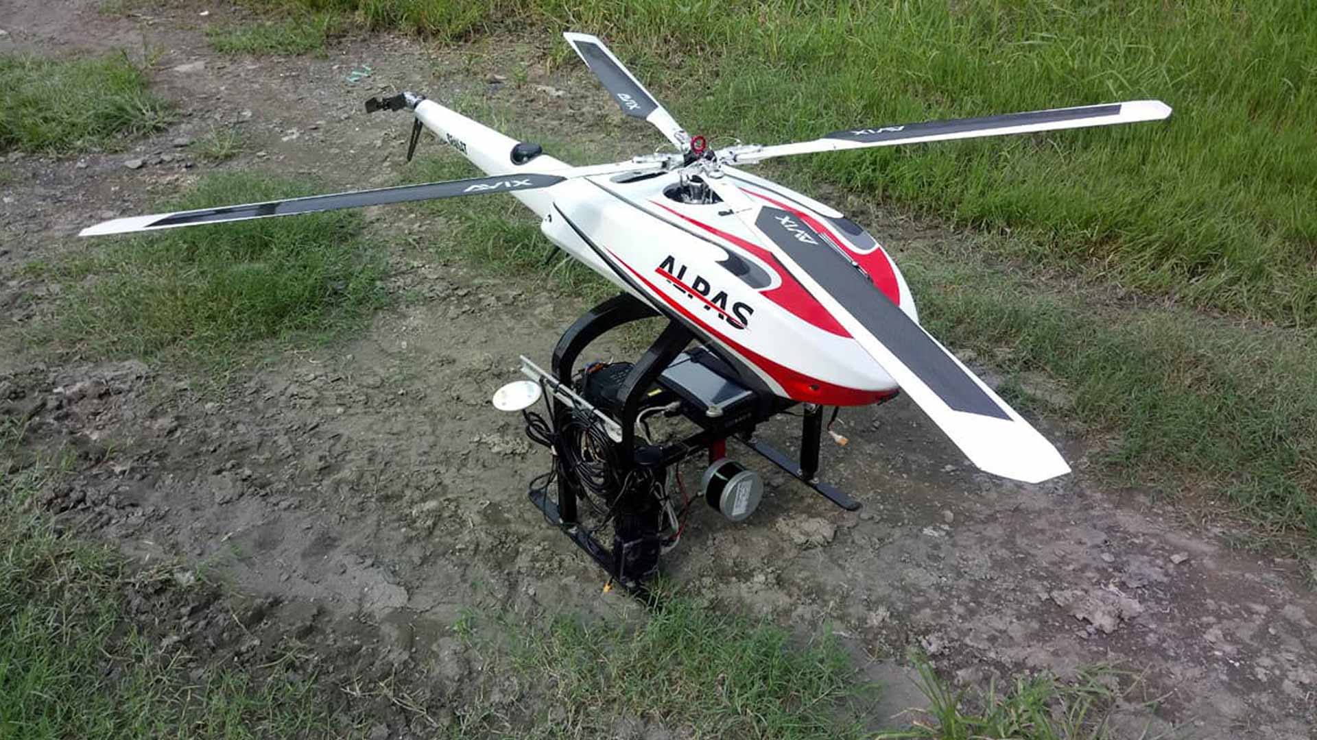 ALPAS II 神农无人直升机_无人机网(www.youuav.com) ALPAS II 神农无人直升机_无人机网(www.youuav.com)