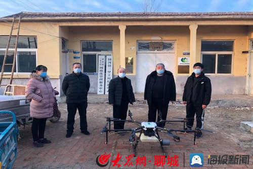 防控疫情，多地用无人机喷洒消毒液、喊话提醒