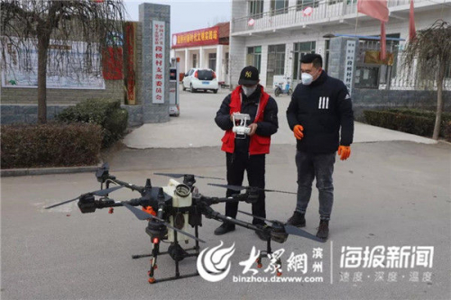 明集镇爱心人士利用无人机、大型喷药机械免费为全村消毒 助力疫情防控