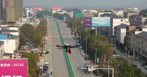 硬核防控！无人机“隔空喊话”打麻将、聚集聊天全不允许 