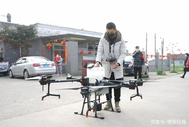 无人机、火三轮……“十八般兵器”上阵助力消毒防疫