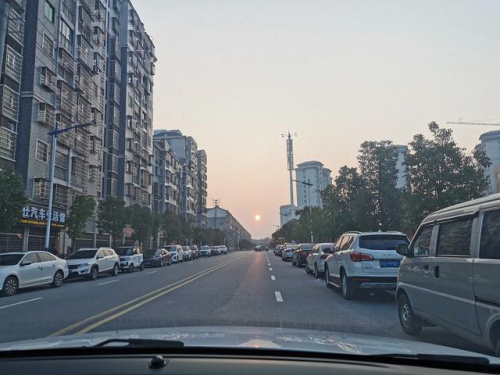 无人机出动大家心态平稳 疫情下的江西瑞昌小城风景