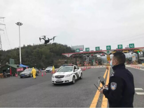 株洲公安出动警用无人机参加“战疫”！
