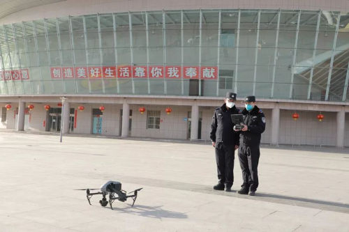 “硬核”！乡宁公安利用无人机助力疫情防控