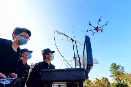 速看！会昌公安警用无人机震撼登场！不但会说土话，还在人民日报亮相！！