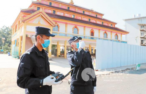 警用无人机+警用巡逻车 边境村寨防疫宣传出新招