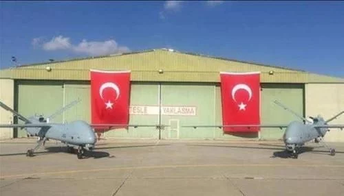 俄激活其电子战系统，土耳其无人机瞬间爆炸，北约：这仗没法打了