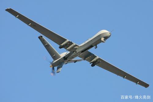 伊朗这次太霸气！无人机直接撞向美国军机，用行动给全球上了一课