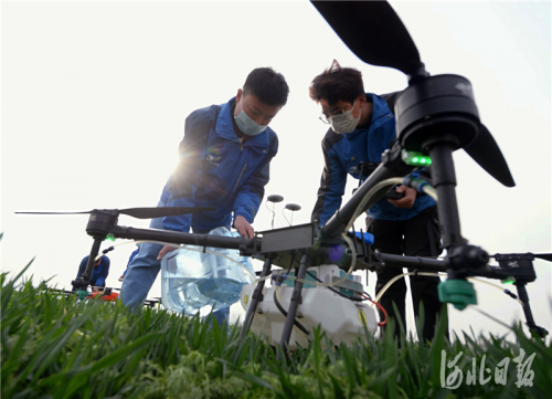 河北南和：无人机助力春管