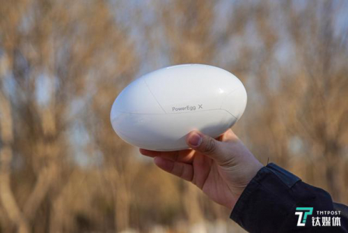 臻迪PowerEgg X评测：一位能飞天、入手、立地的全能AI摄影师 | 钛极客