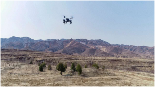 怀来县启用无人机巡查野外违规用火