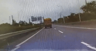 珠海大道数百辆车没走右车道被罚，无人机、隐形战车都出动了！