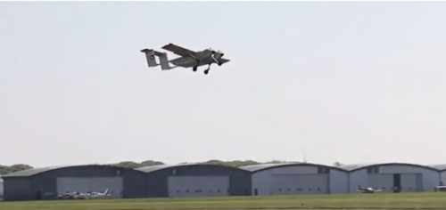 向英国Wight岛运送医疗物资的巨型无人机