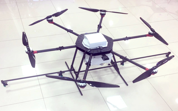 常规多旋翼20kg电动植保无人机_无人机网(www.youuav.com) 常规多旋翼20kg电动植保无人机_无人机网(www.youuav.com)