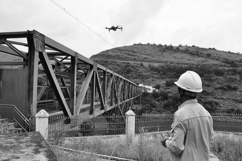 国内首家无人机联合开发应用实验室成立