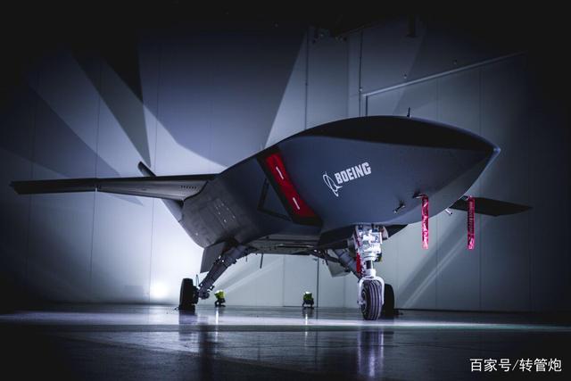 澳洲的世界级无人战机亮相了，美军也很关注！一军火巨头倾力打造