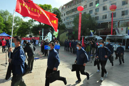 无人机、GPS定位仪……防灾减灾“黑科技”保障兰州市民安全 