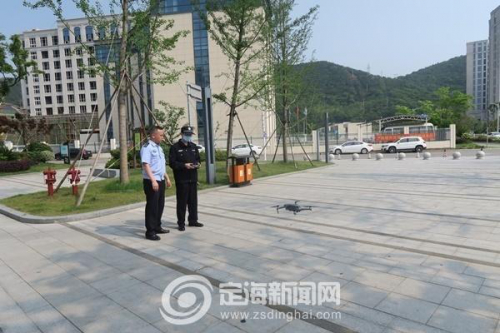 金塘派出所启用无人机巡逻 加大社会面治安防控力度 