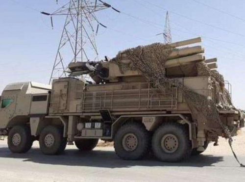 大本营被不断炮击，重要盟友正与对手谈判，已经有士兵开始投降