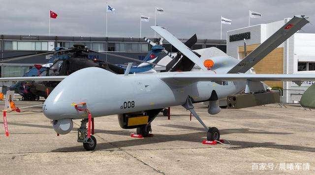 翼龙无人机对抗土耳其战舰！致命短板暴露，被对空导弹击中机身