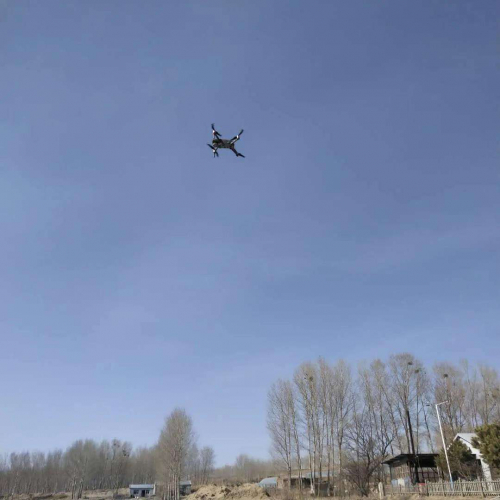 孔湾镇：无人机空中巡查 助力秸秆禁烧