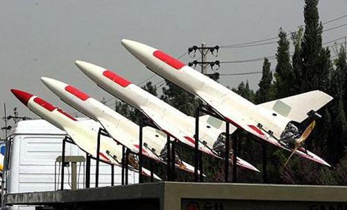 太平洋上亮起一道强光，随即一架无人机着火坠毁，已不是第一次