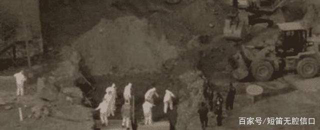 美国确诊超170万，无人机拍下美国现状，现实版“世界末日”