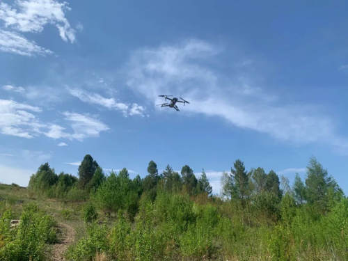 黑龙江塔河：精准定位，无人机巡护查看落雷区域