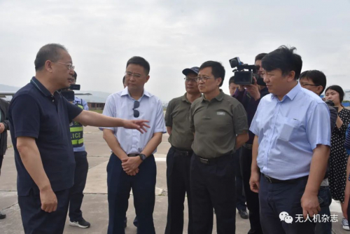 “翼龙”无人机人工增雨试飞成功