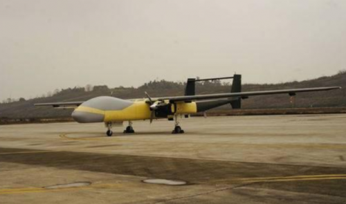 中国又一款飞机成功首飞，用上全球首创技术，美国人：我们都没有