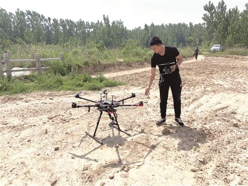 无人机巡查 丰县开启治河护河新模式