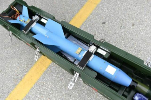 进军欧洲军火市场！中国军机出口到欧洲，总统亲赴机场迎接