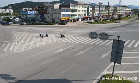 景德镇交警南河大队科技强警无人机助力交通管理